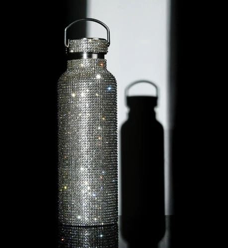 Luxusní Láhev s perličkami a krystaly – Silver Queen 750 ml